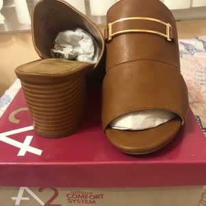 Aerostole leather sandals.